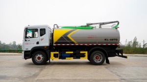 Camion citerne à eaux usées diesel manuel Dongfeng D9 13,5 m, véhicule d'assainissement haute efficacité - Product Image 4