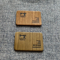 Étiquettes de vêtements de haute qualité, personnalisées, adhésives, en cuir, écologiques, découpées au laser, fabriquées en usine, de formes variées