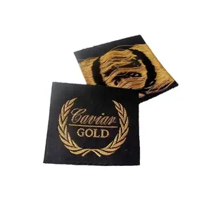 Luxury Fabric Tags Atacado Custom Jacquard Golden Logo Hot Cut Damasco Etiquetas tecidas para roupas