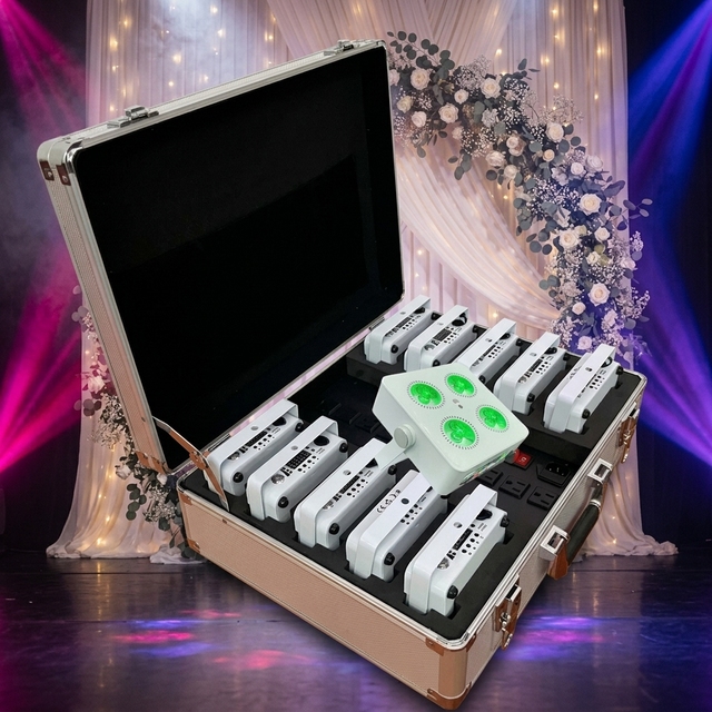 10pcs/Case 4pcs 18W RGBWAUV Wireless DMX Battery LED Uplight With Charging Flight Case APP Control Wedding Event Stage Lighting