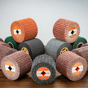 Roue à lamelles <span class=keywords><strong>de</strong></span> cylindre Non tissé entrelacé <span class=keywords><strong>de</strong></span> haute qualité 120x100x19mm pour le décapage <span class=keywords><strong>de</strong></span> peinture <span class=keywords><strong>de</strong></span> polissage d'acier inoxydable OEM/ODM - Product Image 6