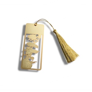 ที่คั่นหนังสือโลหะแบบกลวง ดีไซน์หลากหลายสไตล์ คุณภาพสูง พร้อมพู่ห้อยตกแต่ง - Product Image 2