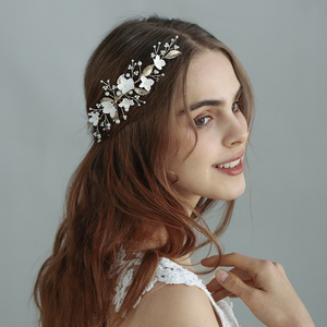 Handmade Polymer Clay Flower Bridal <strong>Hair</strong> Clip Gold Alloy Leaf Pearl Wedding <strong>Hair</strong> <strong>Piece</strong> Elegant <strong>Bridesmaid</strong> Headpiece Jewelry - Product Image 2