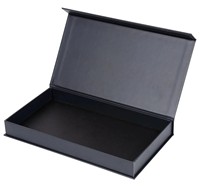 Boîte à rabat noir rigide avec fermeture magnétique, emballage cadeau avec insert en mousse EVA noire
