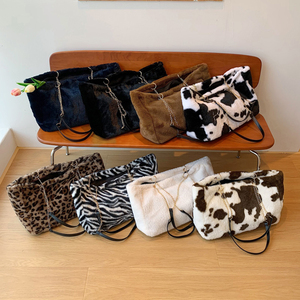 Bolso de mano de felpa con patrón de leopardo y cebra de vaca <span class=keywords><strong>2021</strong></span> para mujer, suave y esponjoso Bolso grande, cadena de piel, bandolera, correa de hombro, cremallera informal - Product Image 5