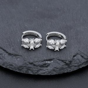 Pendientes de Aro JXX de Latón de Alta Calidad, Plateados, con Circonitas, Diseño de Mariposa, Joyería Moderna para Mujer, para Regalo - Product Image 5
