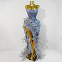 Robe de scène de luxe argentée avec ailes de papillon 3D - Robe de performance scolaire de danse britannique à fente haute et strass lourds