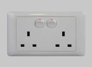 สวิตช์ปลั๊กไฟบ้านแบบซ่อนผนัง หนึ่งเปิดห้ารู - Product Image 3
