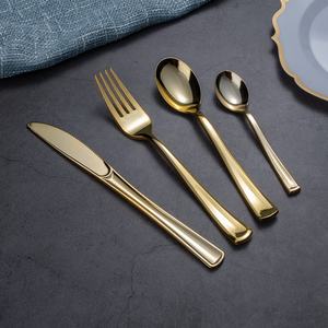 Trendz赤黒白カラフルプラスチック使い捨てパーティーカトラリー使い捨てスプーンフォークナイフセット - Product Image 4