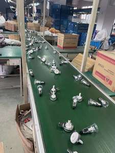 Distributore di liquore da Bar bottiglia di birra da vino 4 testa supporto da parete Dispenser di bevande alcool - Product Image 2