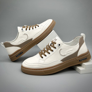 Baskets classiques blanches en cuir pleine fleur pour hommes, chaussures décontractées à semelle souple, tendance printemps/automne pour jeunes - Product Image 1