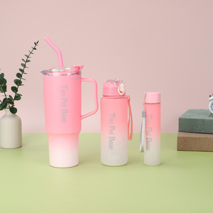Botella <span class=keywords><strong>de</strong></span> Agua Deportiva <span class=keywords><strong>de</strong></span> Plástico <span class=keywords><strong>de</strong></span> Gran Capacidad para Exteriores, con Degradado, <span class=keywords><strong>de</strong></span> 40 oz, Tres Piezas, con Pajita, para Automóvil - Product Image 5