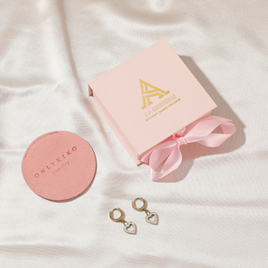 Bolsa de Joyería de Microfibra de Lujo con Logotipo Personalizado Elequeen EQ0008, Empaque Portátil para Anillos, Aretes y Collares - Bolsa de Regalo - Product Image 1