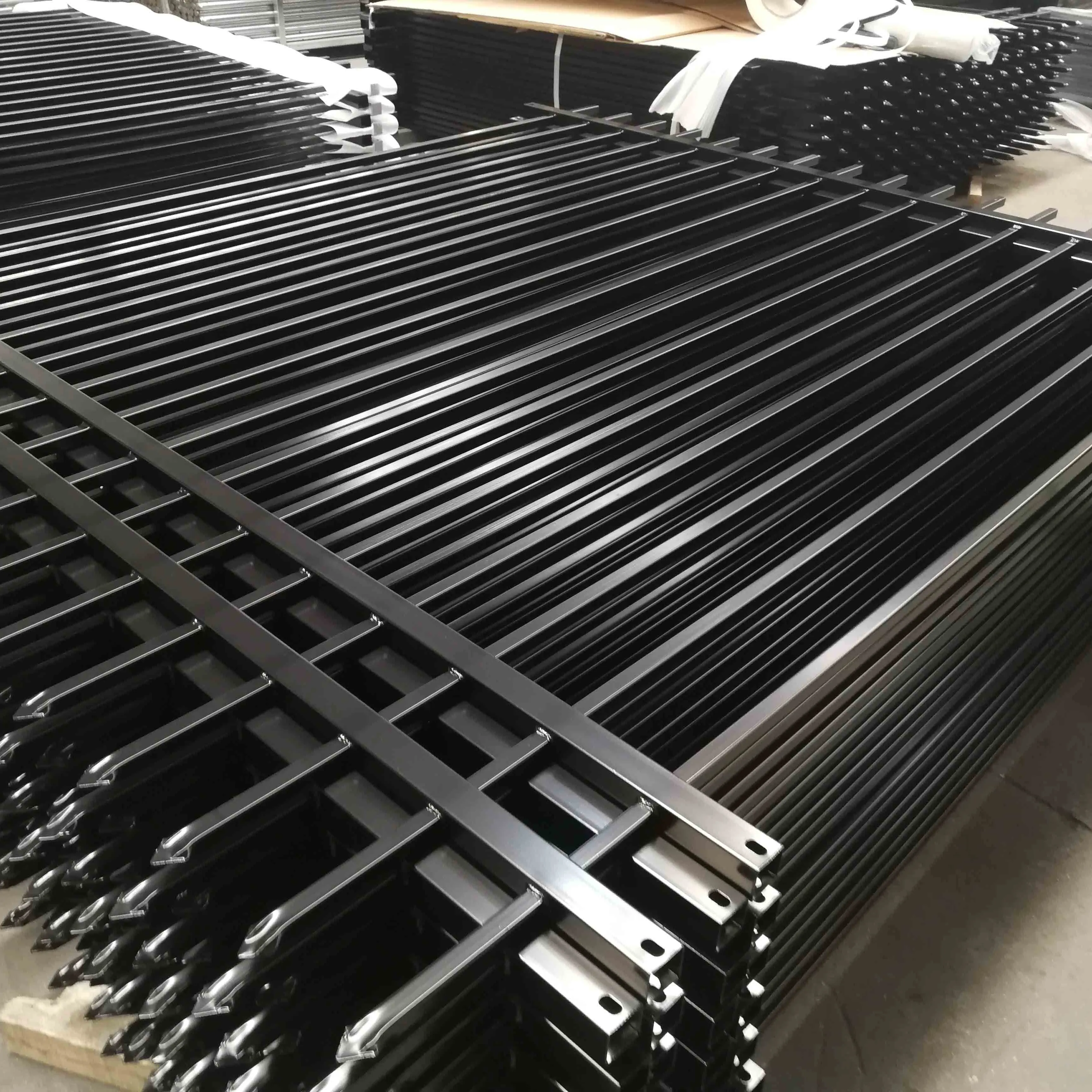 Billige Eisenzaun Philippinen geschmiedet vorgefertigte langlebige Pulver beschichtung Stahlrohr Zaun in Stücken