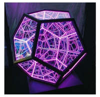 Lampe de nuit LED créative en forme de dodécaèdre infini, avec couleurs artistiques, pour le salon