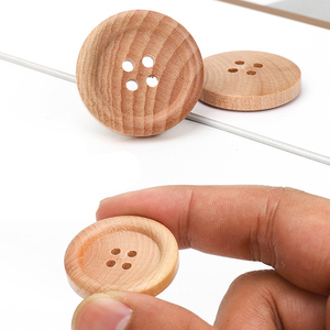 <strong>Custom</strong> Logo Color Size 4-Hole Eco-Friendly Flatback Wooden Sewing Clothing <strong>Buttons</strong> - Product Image 1