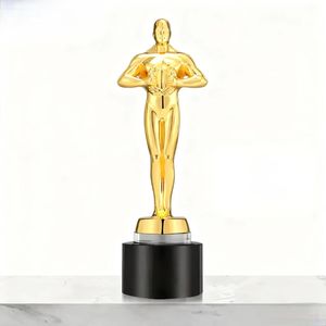 26cm premio film classico trofeo placcato in oro uomo statuetta con Base di cristallo di lusso - Product Image 3