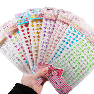 Venta caliente <span class=keywords><strong>pentagrama</strong></span> <span class=keywords><strong>de</strong></span> un solo grano diamante acrílico autoadhesivo pegatina decorativa <span class=keywords><strong>de</strong></span> diamantes <span class=keywords><strong>de</strong></span> imitación para el cuerpo y la cara - Product Image 1