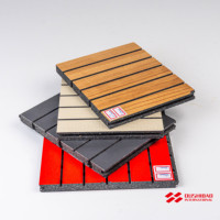 Vente directe usine – Panneau acoustique moderne rainuré en placage MGO, ignifuge et insonorisant, qualité écologique, garantie 3 ans
