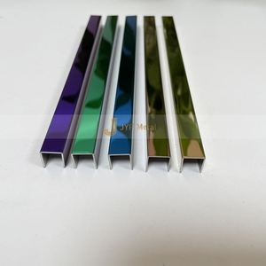 Perfil en U de Acero Inoxidable con Acabado PVD Color EX476 para Decoración Interior de Hoteles y Centros Comerciales, Bordes de Paredes y Pisos, Acabado Espejo Cepillado - Product Image 4