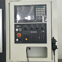 Vente directe d'usine - Centre d'usinage CNC VMC855 - Équipement de traitement des métaux en acier robuste