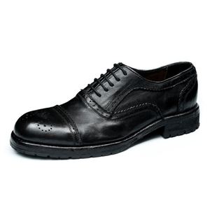 Chaussures pour hommes en cuir élégantes et formelles de style Oxford de haute qualité, très populaires et durables - Product Image 2