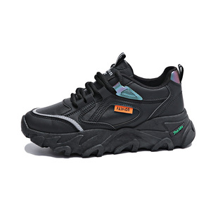 Zapatillas con cordones de suela suave y tacto agradable para mujer, estilo nuevo invierno 2024, transpirables, que estilizan el pie y combinan con todo. - Product Image 5