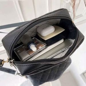 Sac bandoulière femme en toile PU, version coréenne personnalisée, motif dessin animé, fermeture éclair, écologique, capacité 1-1,9L, haute qualité - Product Image 2