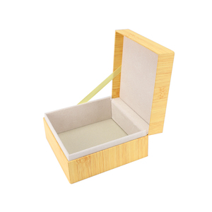 Customized Recycled Square Rigid Flip Top Jewelry Storage Box Cardboard Perfume Packaging Box