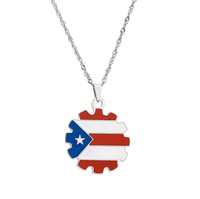 Collier tendance en acier inoxydable couleur acier avec pendentif drapeau national de Porto Rico et contour de la carte du pays, cadeau souvenir
