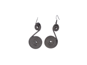 Boucles d'oreilles créoles africaines en perles noires, boucles d'oreilles circulaires bohèmes faites à la main avec perles noires - Product Image 5