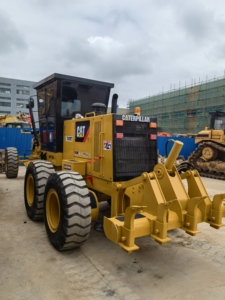 Niveleuse à moteur Caterpillar 140H d'occasion à prix abordable |   Garantie d'un an sur les pièces de base du moteur d'origine CAT 140H 140K |   Expédition rapide mondiale - Product Image 2