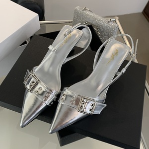 <span class=keywords><strong>Sandali</strong></span> 2024 moda donna <span class=keywords><strong>tacco</strong></span> <span class=keywords><strong>basso</strong></span> 35-40 Sexy tacchi argento - Product Image 1