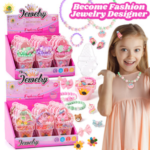 <span class=keywords><strong>Jouet</strong></span> pour <span class=keywords><strong>fille</strong></span> devenir bijoux de mode boîte à bijoux de créateur <span class=keywords><strong>coffre</strong></span> au trésor perles ensemble de bricolage ensemble de maquillage boîte - Product Image 4