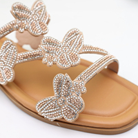 Nouvelles sandales 2026 au design original, antidérapantes, pour l'extérieur, style africain, à enfiler, noires, plates et confortables, chaussures ethniques pour femmes