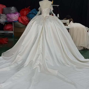 Vestido de Novia Romántico Jancember Hz034, Color Marfil, Hombros Descubiertos, Adornado con Cuentas de Cristal, Manga Corta, Cintura Ajustada, Satén Duquesa, Estilo Princesa - Product Image 6