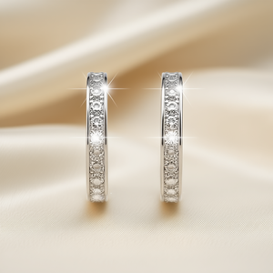 Orecchini in Oro Bianco con Diamanti Taglio Brillante Rotondo Colore G Diamanti Naturali Stile Classico per Uso Quotidiano Femminile - Product Image 2