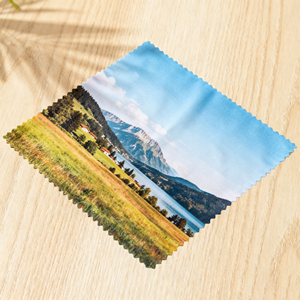 Panno per la Pulizia di Occhiali con Stampa Digitale all'Ingrosso, Panno per Pulizia di Occhiali da Sole, Schermi, Lenti, Orologi e Occhiali da Vista - Product Image 1