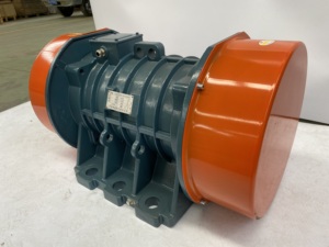 Low price YZS-1.5-2 Three-Phase Industrial AC <b>Vibrator</b> Motor for feeder <b>vibration</b> <b>screen</b> rotary farm duty motor converyors - Product Image 2