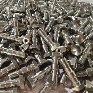 <span class=keywords><strong>M10x1</strong></span>สกรูยึดไหล่20มม. 25ชิ้นสลักเกลียวแบนโจแบบกำหนดเอง - Product Image 2