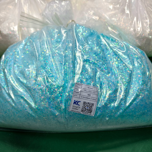 โรงงานผลิตถุงขนาด 10 กก. กลิตเตอร์โพลีเอสเตอร์ PET รูปทรงหกเหลี่ยมแบบหยาบ เป็นมิตรกับสิ่งแวดล้อม สำหรับตกแต่งเล็บ งานคริสต์มาส งานฝีมือ DIY วัสดุอุปกรณ์จำนวนมาก 10000+ - Product Image 6