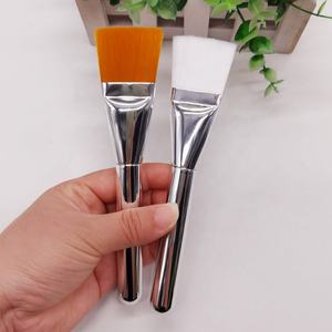 แปรงแบนขนาดใหญ่ด้ามจับโลหะ<span class=keywords><strong>สี</strong></span><span class=keywords><strong>ทอง</strong></span>สีเงินแปรงสำหรับทรีทเมนท์ตัวแปรงขัดตัวและหน้าแบนขนาดใหญ่แบบมืออาชีพ - Product Image 1