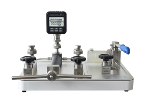 HS710 Edelstahl Hydraulische Druckmessgeräte 700bar Hochpräziser Tragbarer Industrieller Druck- und Durchfluss-Kalibrierungstester - Product Image 3