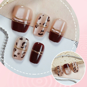 Faux Ongles à Presser Effet Œil de Chat, Base Bourgogne, Motif <span class=keywords><strong>Léopard</strong></span> Pailleté, en ABS, Réutilisables, Écologiques, avec Revêtement Gel UV, Faits Main - Product Image 3