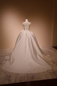 <span class=keywords><strong>Abiti</strong></span> da <span class=keywords><strong>Sposa</strong></span> Champagne per Spose, Vestito da Ballo in Raso Senza Spalline con Rose 3D, Abito da <span class=keywords><strong>Sposa</strong></span> di Lusso Taglie Forti - Product Image 3