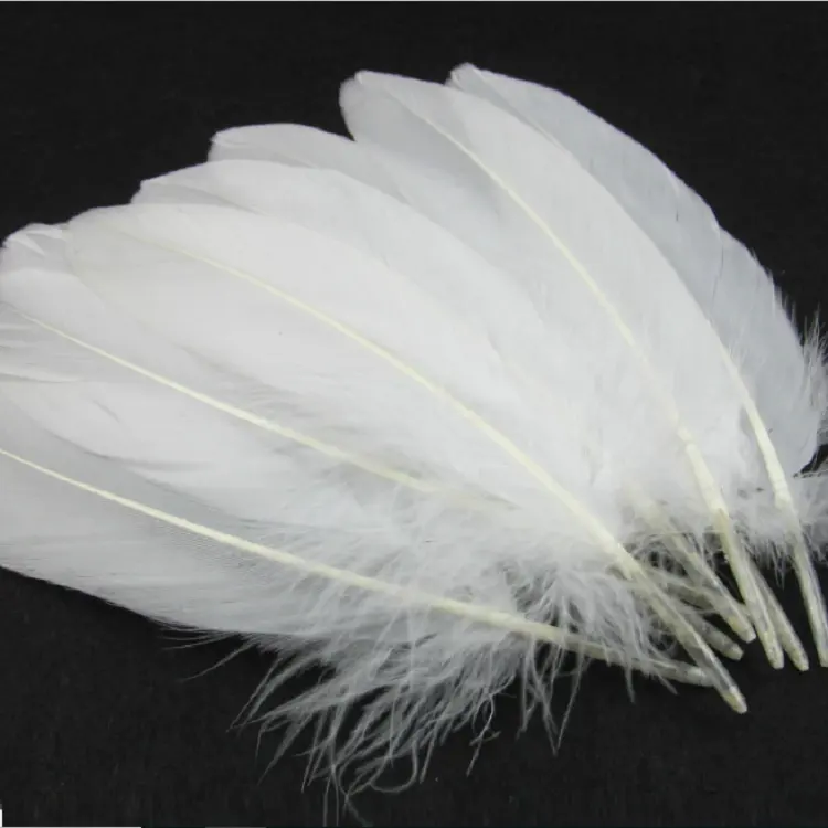 थोक 5-7 इंच शादी की सजावट नरम सफेद पंख पंख हंस पंख