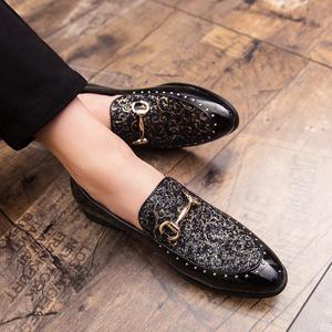 Zapatos de Vestir para Hombre AHMAD, Parte Superior de Cuero, Suela de Goma, Diseño de Puntos, Modernos, para Fiestas, Punta en Pico, Sin Cordones - Product Image 3
