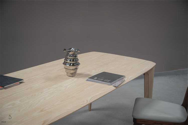 โอ๊คสีขาว