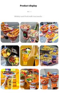 كوب فقاعات 2 في 1 للوجبات الخفيفة والمشروبات للاستخدام مرة واحدة مع غطاء بلاستيكي أسود بقطر 90 مم وحامل كوب للهوت بوت - Product Image 6