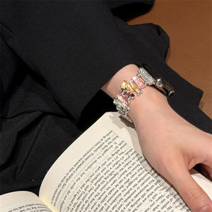 <span class=keywords><strong>Bracelet</strong></span> de montre à breloque en métal de mode de luxe pour <span class=keywords><strong>Apple</strong></span> <span class=keywords><strong>Watch</strong></span> 9 8 <span class=keywords><strong>7</strong></span> 6 5 4 Series Girls <span class=keywords><strong>Bracelet</strong></span> - Product Image 2